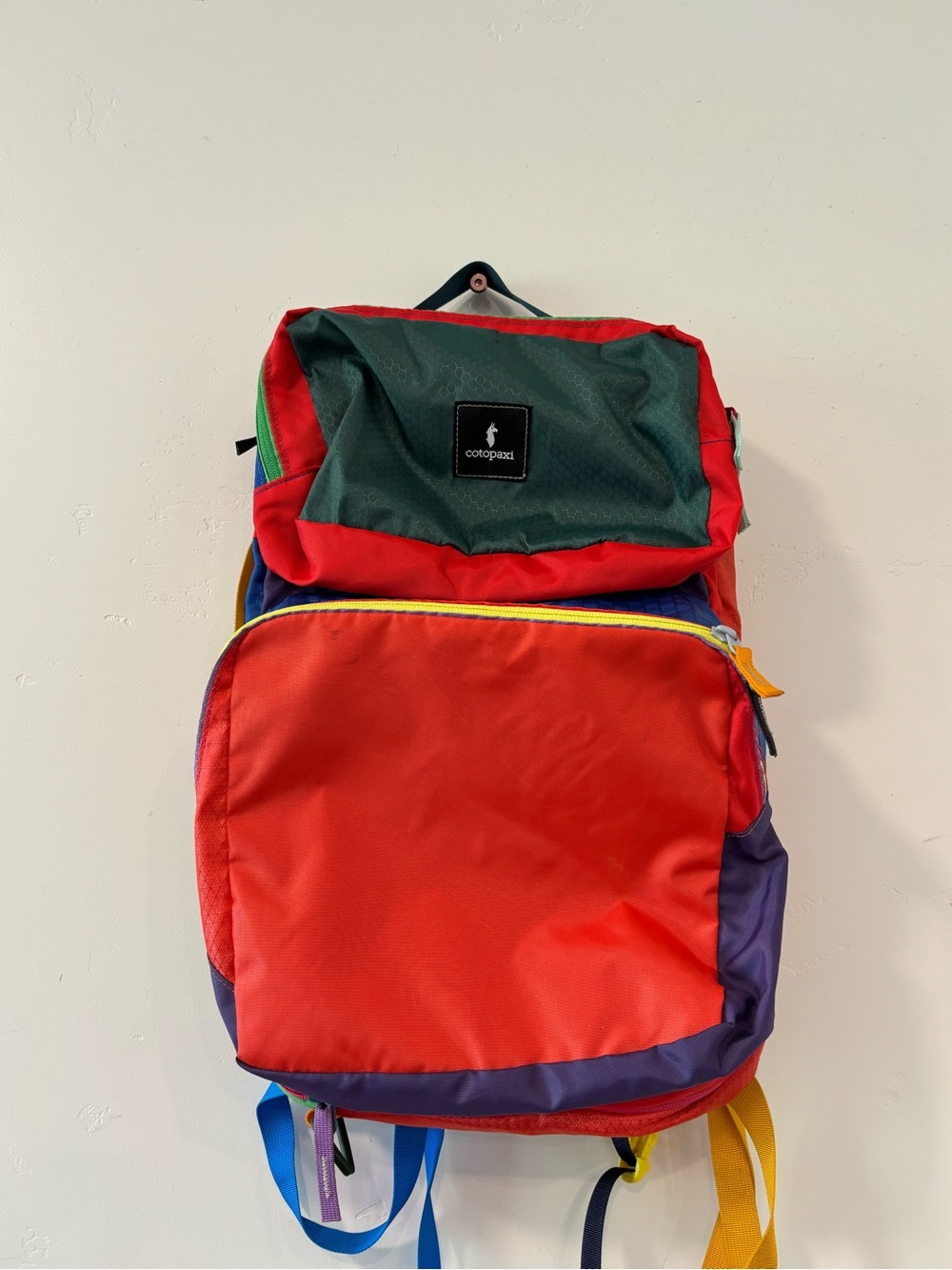 Cotopaxi Tasra 16L Del Día Backpack Mens OS Multi Colorblock Travel Hiking Bag
